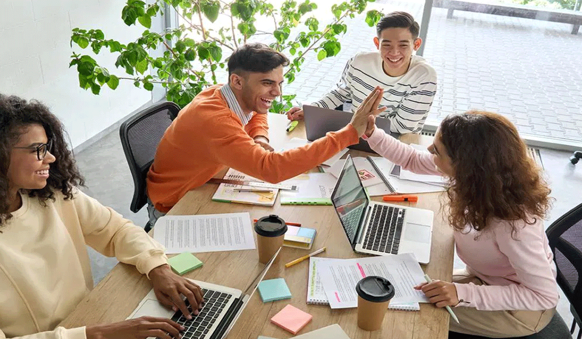 Turning Ideas Into Profitable Ventures: A Guide for Entrepreneurs